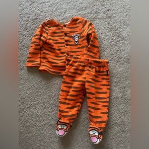 Disney Baby Winnie the Pooh Tigger set 0-3 months